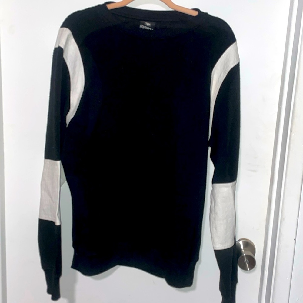 South Pole fleece color block sweater in size Large